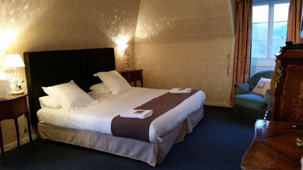 Logis Hotel Le Relais De La Poste Restaurant Le Fil Du Temps Thury-Harcourt-le-Hom Kültér fotó